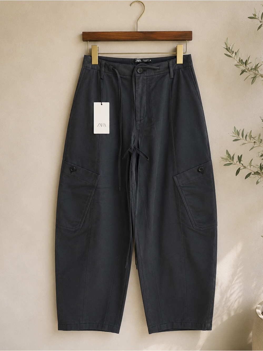 Zara NWT Balloon/Barrel/Cargo Pants Dark Charcoal Wide Leg Utility Trousers XS